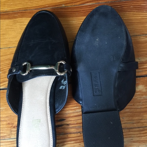 NWT Black mules flats - Picture 2 of 3